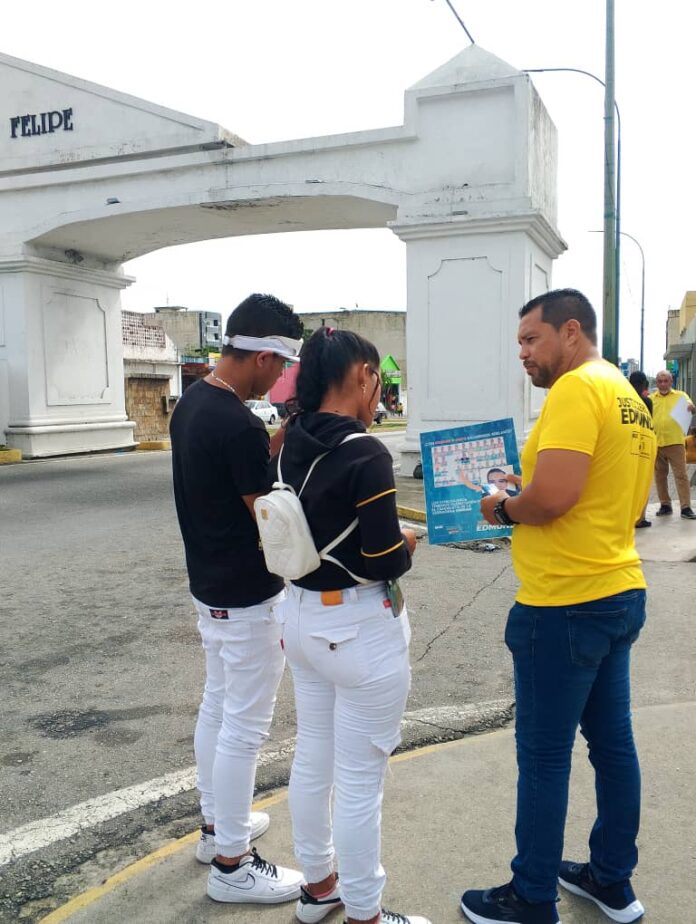 Ha visitado comercios y comunidades enseñando a votar por la Unidad