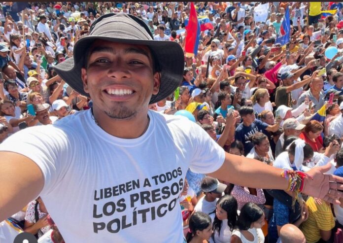 El joven dirigente de Vente Venezuela fue dejado en libertad