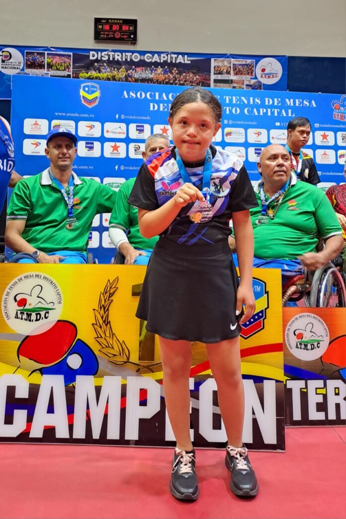 Annaly Gamarra es la campeona en tenis de mesa (Síndrome de Down)