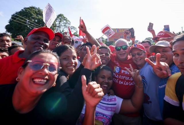 Cabello dijo que los revolucionarios deben salir masiva y ordenadamente a votar desde muy temprano