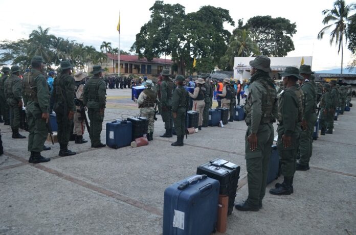 Estarán desplegados en más de 500 centros de votación