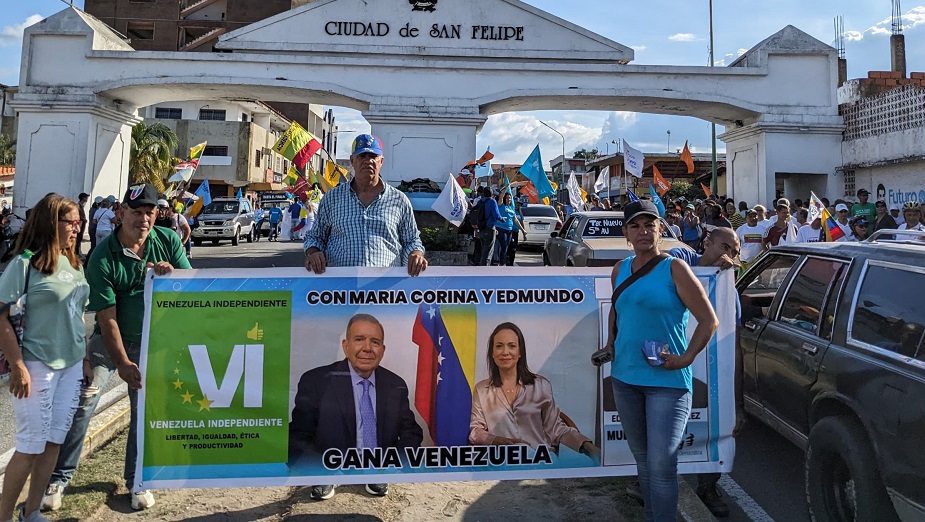 La toma se hizo en apoyo a la-candidatura de Edmundo Gonzalez