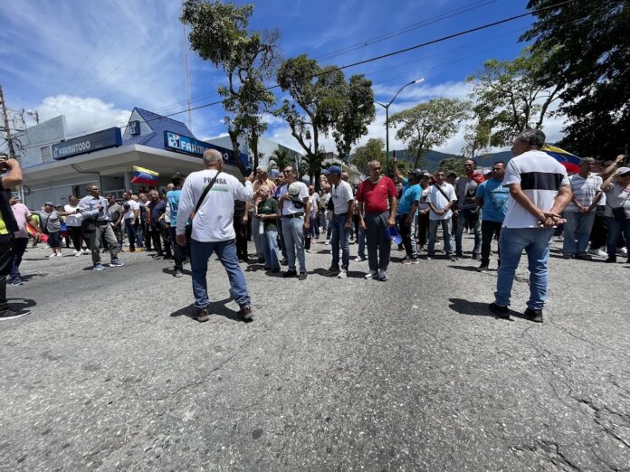 El Estado debe garantizar la seguridad de la expresión popular, asumiendo medidas que respeten, faciliten y protejan el derecho a la protesta pacífica