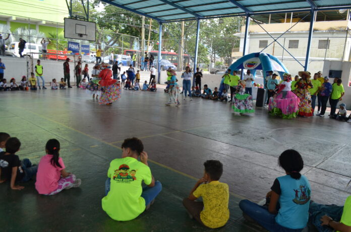 En un ambiente de sano esparcimiento dieron inicio a las actividades programadas