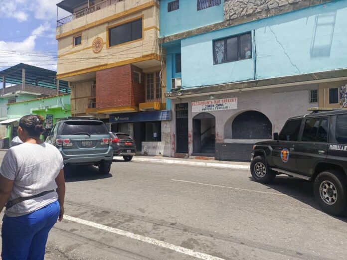 La camioneta color verde que se observa en la gráfica es la que fue retenida