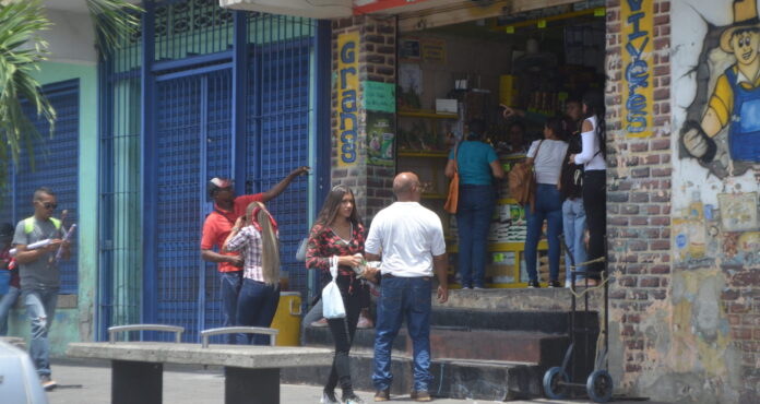 Algunos afirman que el bono se van en un solo tarjetazo