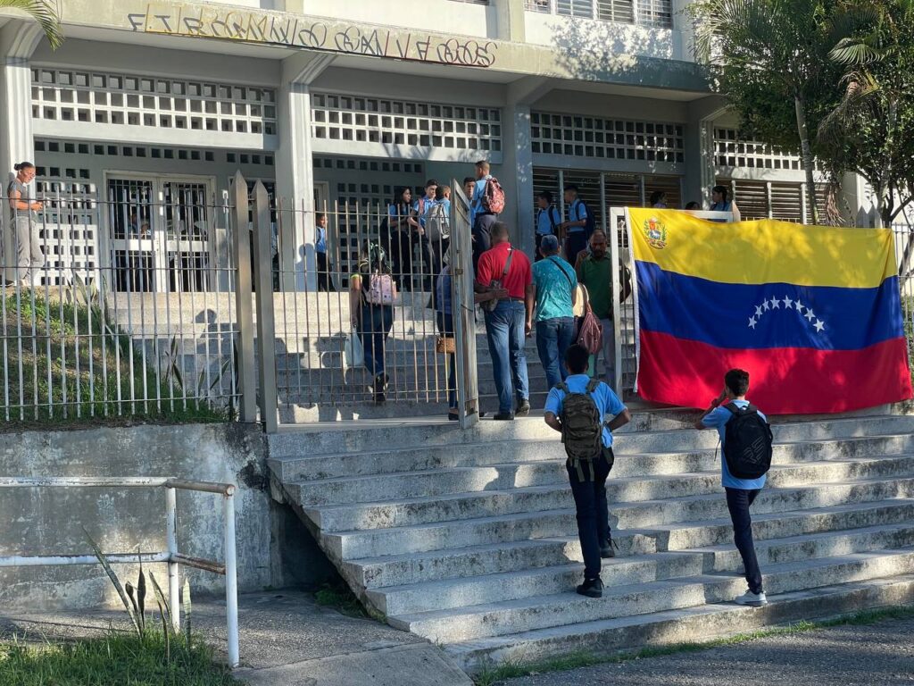 Hubo mediana afluencia de estudiantes de Media General