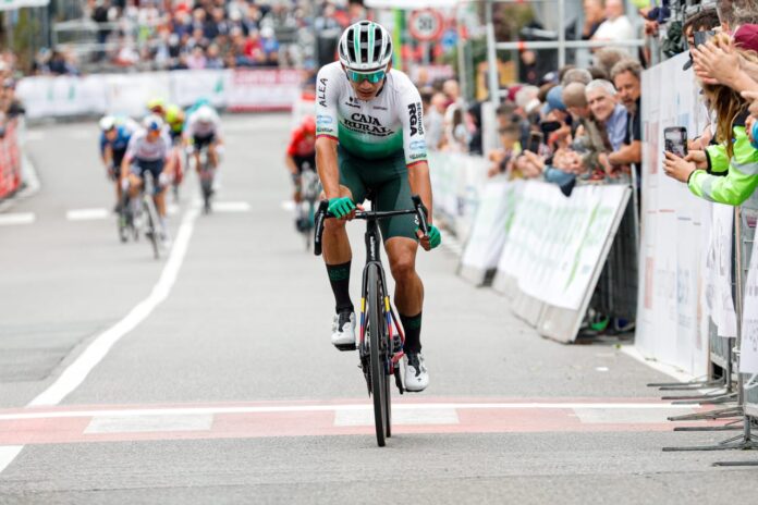 Orluis Aular se metió en los puestos de lujo de esta carrera