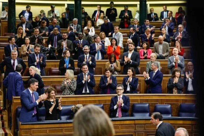 La crisis de Venezuela se ha debatido este martes #10sept en el Parlamento español como si de un tema de política interna se tratara