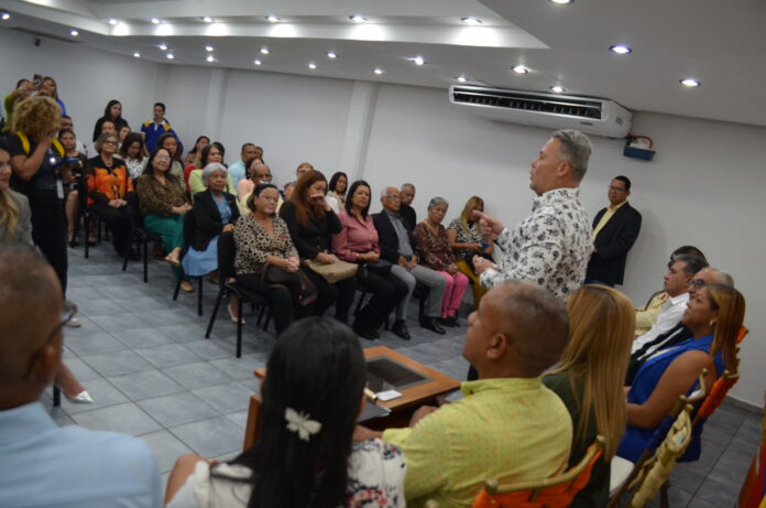 La actividad para reconocer la labor de estos profesionales fue en conjunto con la Cámara Municipal de San Felipe