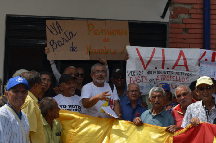 Los jubilados han realizado diversas manifestaciones buscando justicia en lo que tiene que ver con sus reivindicaciones (Foto referencial)