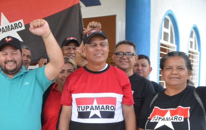 Formamos cuadros con altos niveles de conciencia a su vez entender los momentos históricos que enfrenta el país, dijo”. (Foto referencial)