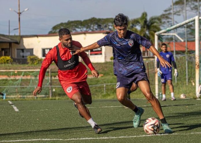 Yaracuyanos sigue su preparación al mando del DT Jhon Pinto