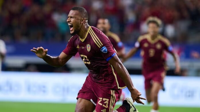 Salomón Rondón de nuevo será el puntal del ataque vinotinto