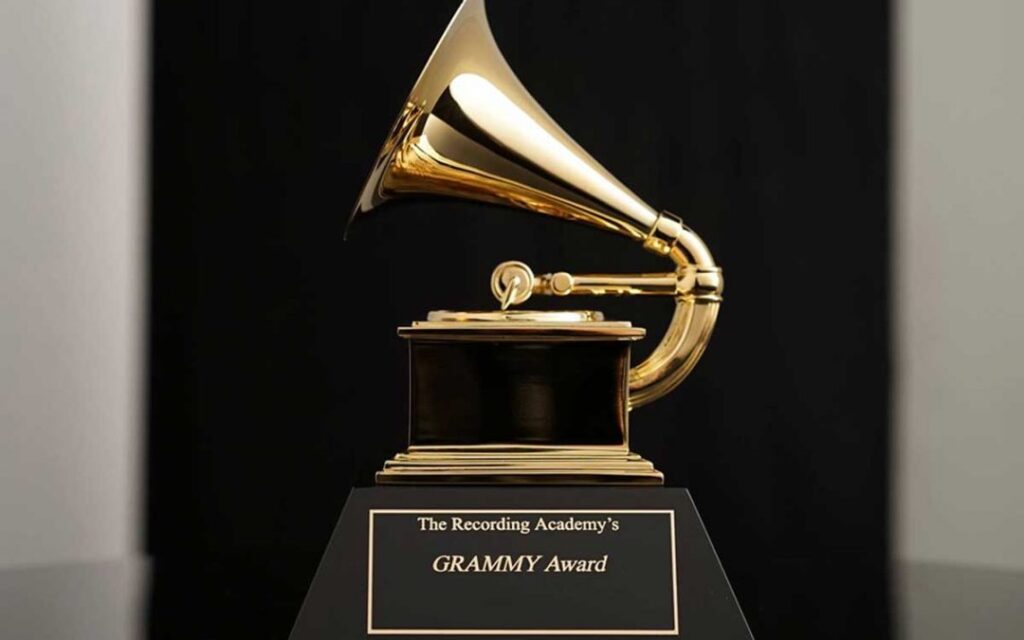 Por sus 25 años, los Latin Grammy tuvieron una ceremonia cargada de sorpresas