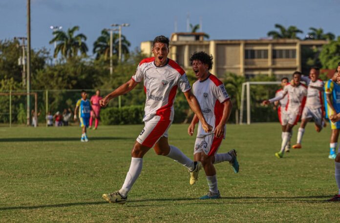 Yaracuyanos FC se impuso de visita a Dynamo Puerto, partido donde Víctor Viez marcó al minuto 50 el gol de la victoria