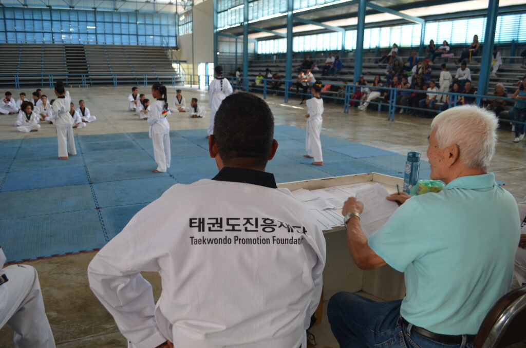 El maestro Alí Adán y el gran maestro Chang Ok Ju fueron los evaluadores