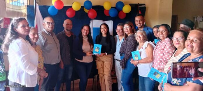 La actividad se desarrolló en la biblioteca Simón Bolívar