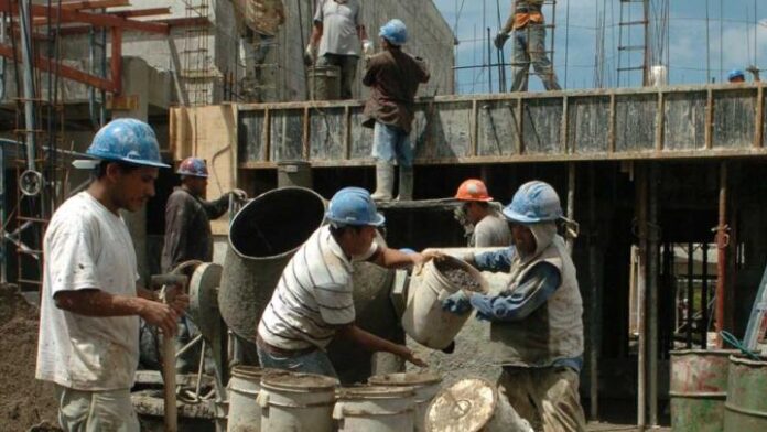 Esta acción defiende la estabilidad laboral de los trabajadores de Venezuela, dijo Piñate