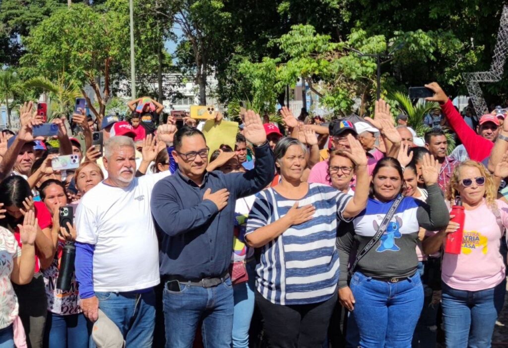 Alcalde Juan Parada encabezó la actividad en Peña