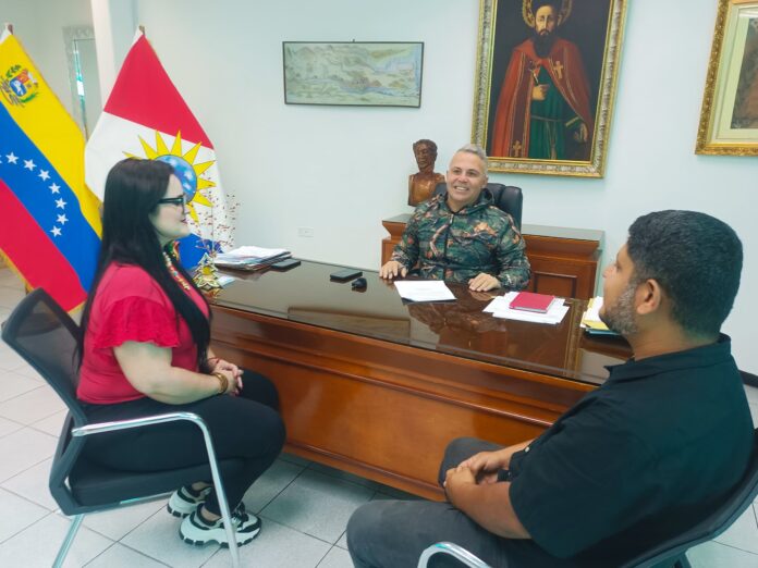 El alcalde Rogger Daza firmó el respectivo decreto