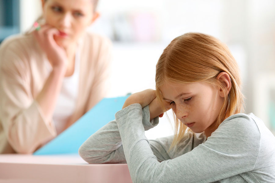 La herida de la humillación suele pasar cuando por ejemplo los padres hieren a sus hijos con lo que dicen, es decir, que se burlan y esa herida los lleva a tener baja autoestima. (foto referencial)