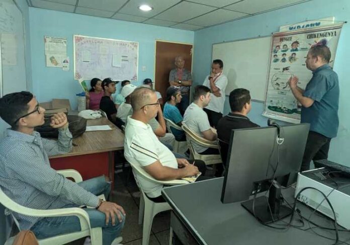 Personal de salud se prepara para la campaña