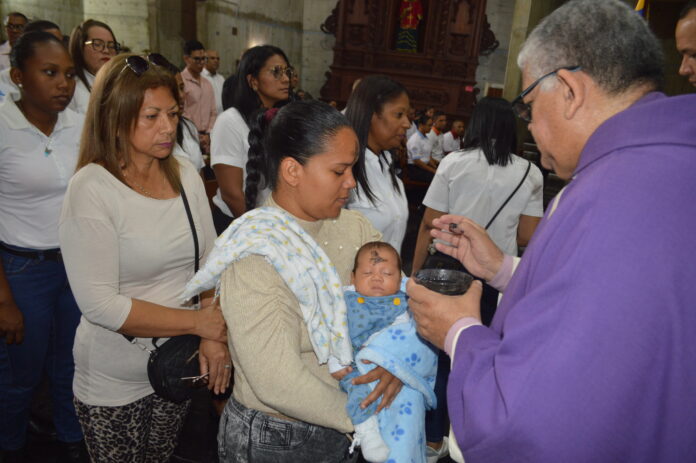 Durante estos 40 días se rememoran las vivencias de la vida de Jesús