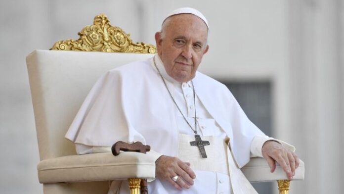 La salud del papa Francisco sigue siendo de pronóstico reservado