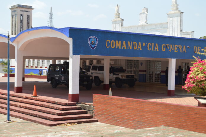 Se desconoce si dentro de la comandancia encontraron armas o algunos de los objetos