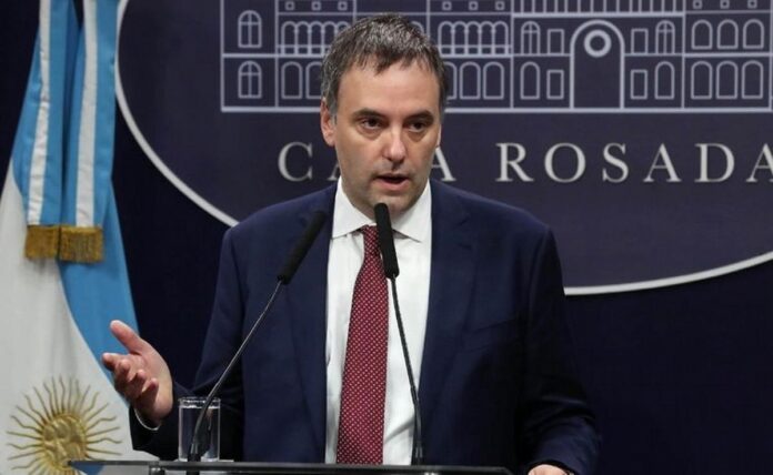 Manuel Adorni aseguró que no hubo negociación con el Gobierno de Maduro
