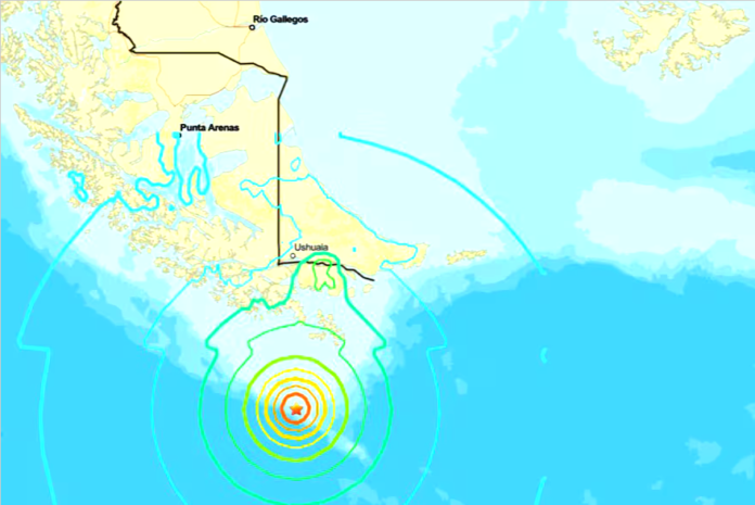 El movimiento telúrico se registró a las 8.58 (hora local) a 218,1 kilómetros al sur de Puerto Williams, en la Región de Magallanes