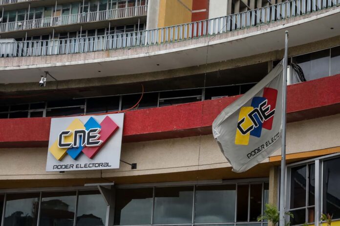 Los rectores del CNE tomaron la decisión de prorrogar el cierre de centros