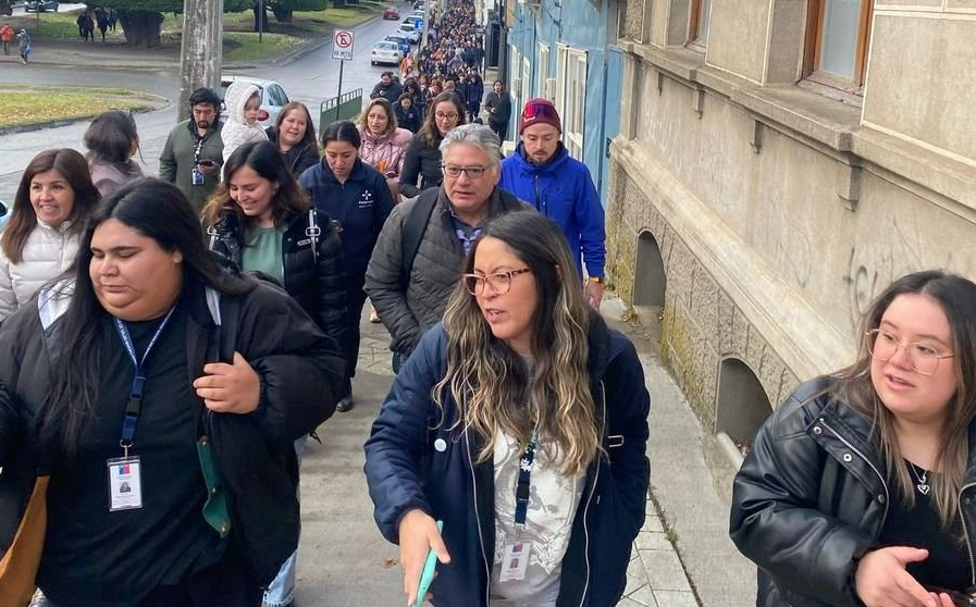 El Servicio Nacional de Prevención y Respuesta ante Desastres (Senapred) ordenó evacuar la zona costera del territorio antártico chileno