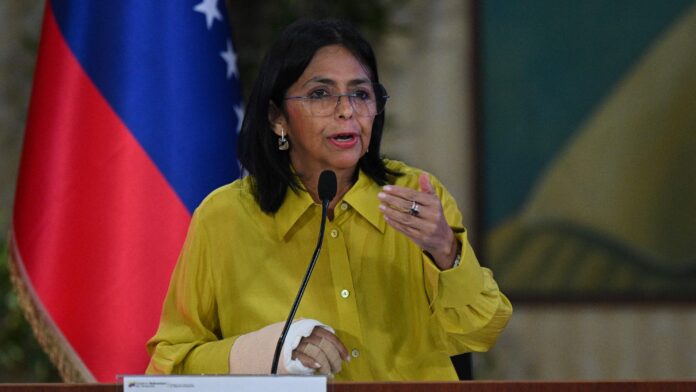 El comunicado fue difundido por la vicepresidenta de la República Delcy Rodríguez