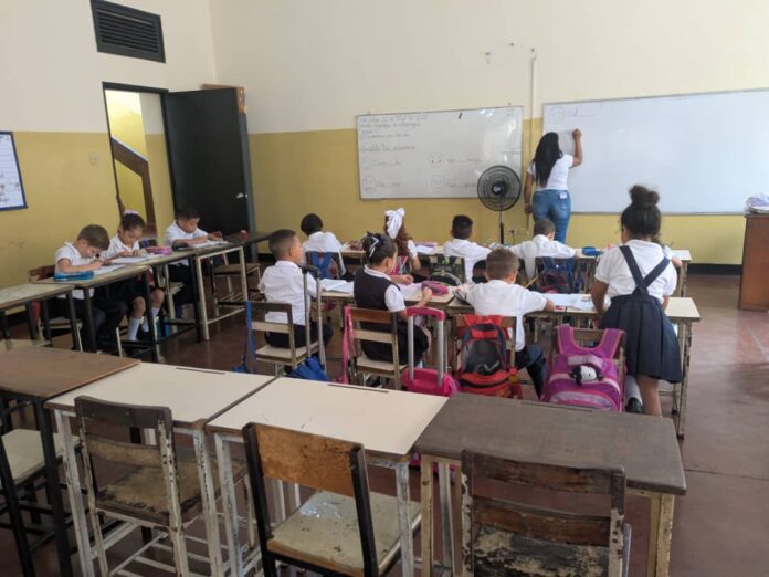 La asistencia fue baja en la mayoría de los centros