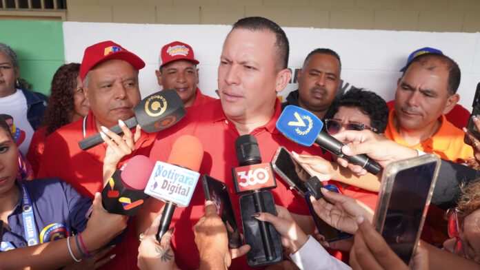 El candidato a la Gobernación de Yaracuy llamó a la ciudadanía a votar para así fortalecer el sistema democrático
