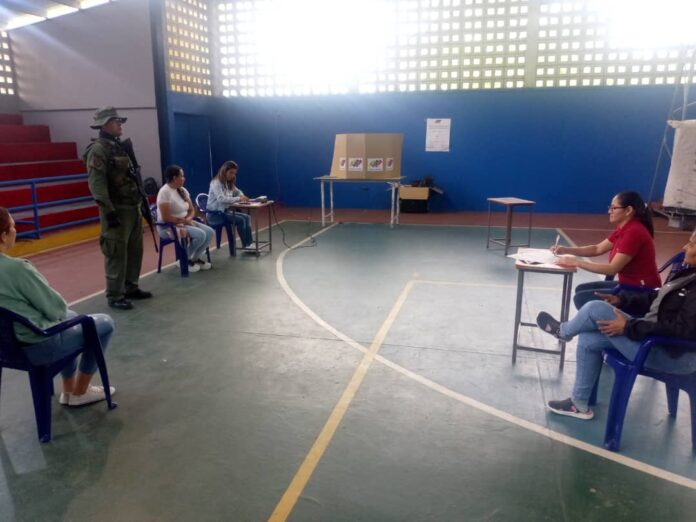 en la entidad son 513 los centros de votación activos y una población de 481.843 ciudadanos habilitados para ejercer el voto