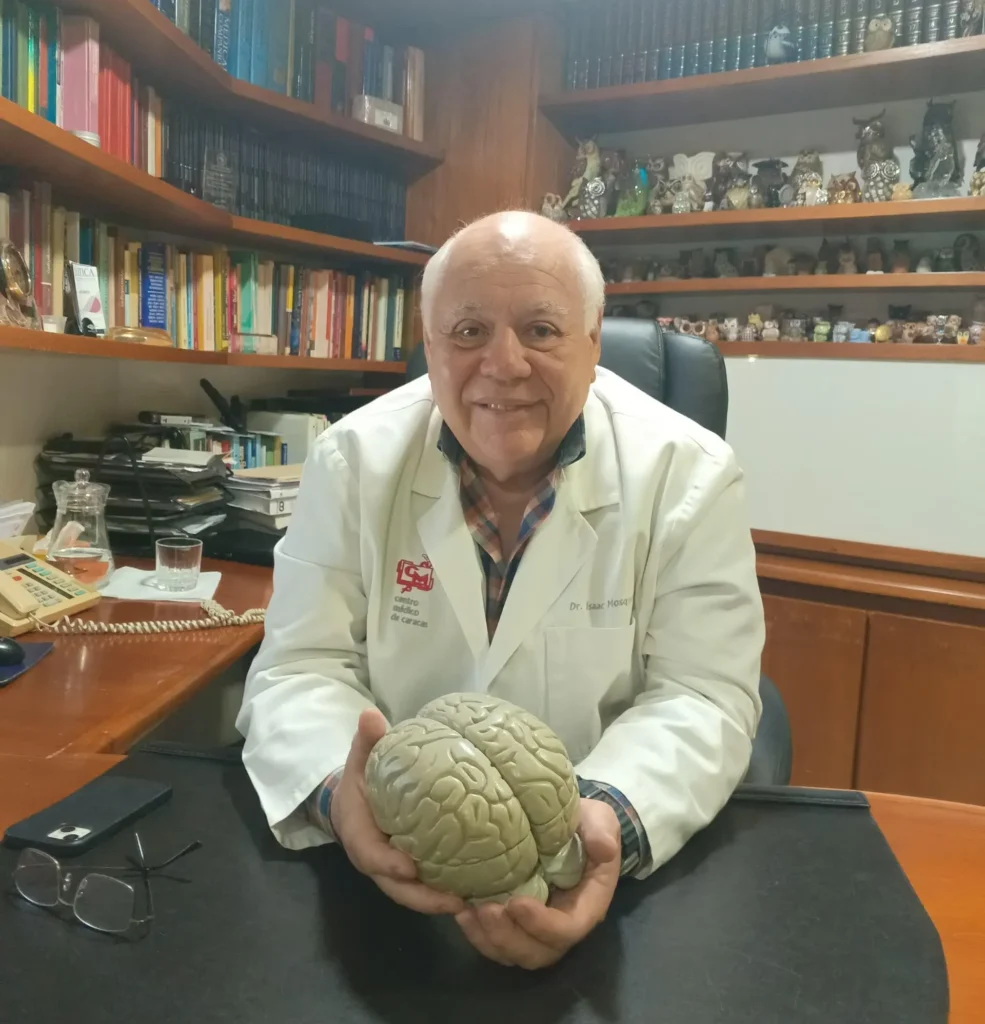 Isaac Mosquera, presidente de la Sociedad Venezolana de Neurología (SVN)
