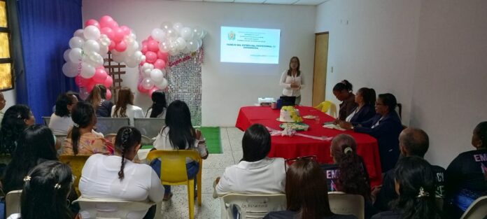 La actividad forma parte de la celebración del Día de la Enfermería