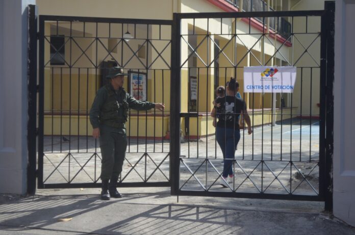 En ninguno de los centros visitados en la zona metropolitana se observaron colas
