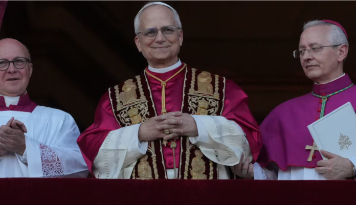 apa de la Iglesia Católica es Robert Francis Prevost, quien ha adoptado el nombre de León XIV