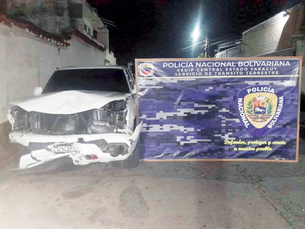 Camioneta Chevrolet Avalanche que se llevó por delante al infortunado