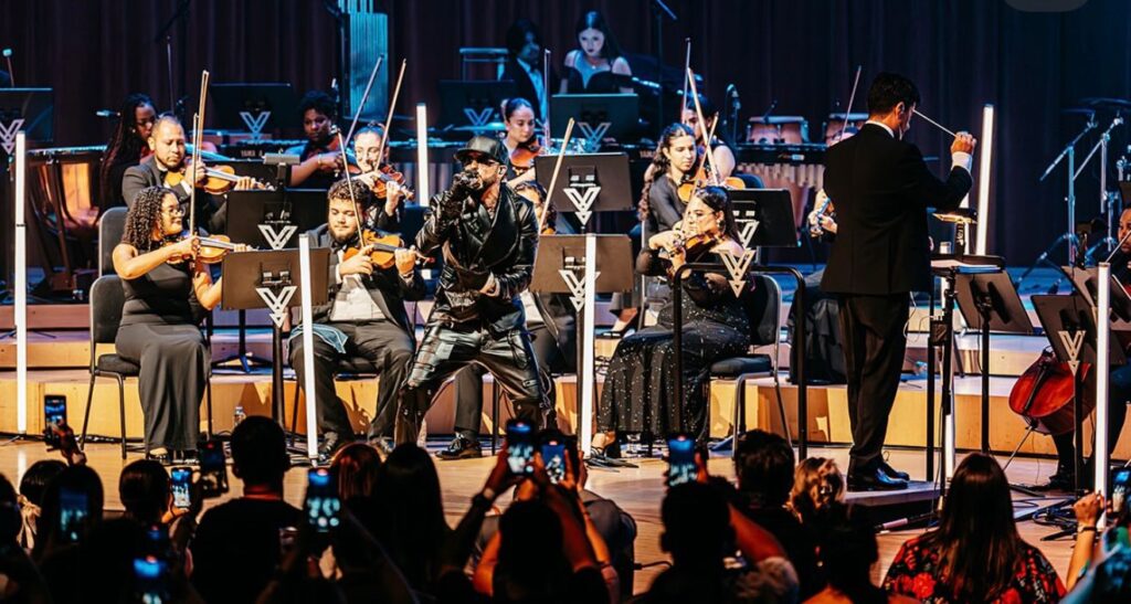 Interpretaron diversos temas icónicos de Yandel
