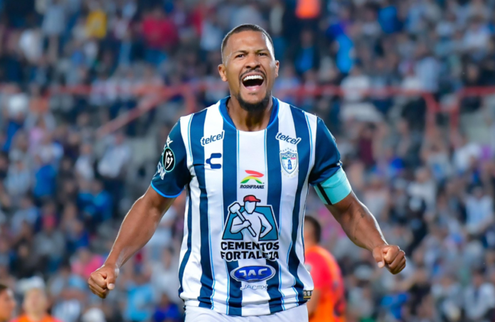 El delantero vinotinto marcó 36 goles con los tuzos