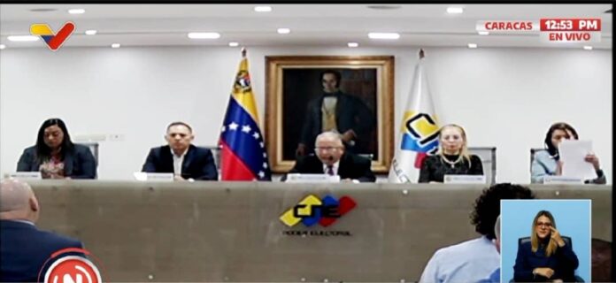 El anuncio fue hecho por una transmisión televisada