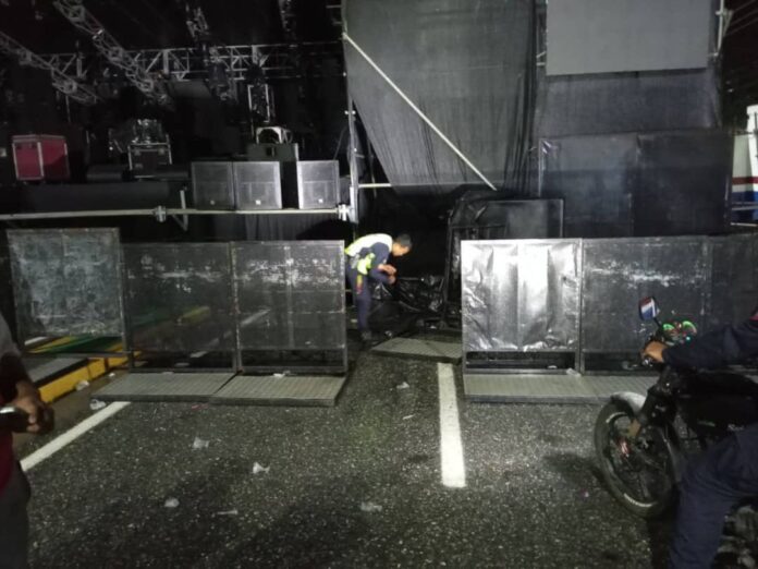 Según versión policial, el joven estaba bajo los efectos del alcohol y se disponía a hacer piruetas con la moto cuando perdió el control