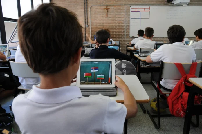 El primer reto es conseguir cupos; el segundo, garantizar la matrícula y mensualidades
