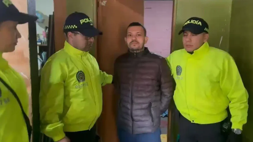 Autoridades compartieron imágenes del alias "El Costeño" después de su captura