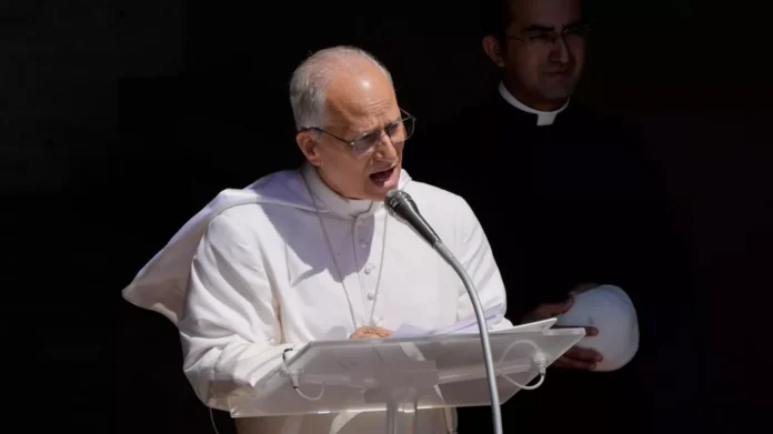 El Papa León también expresó su “profundo dolor” por el ataque israelí a la única iglesia católica de la Franja de Gaza el jueves